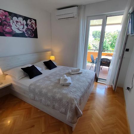 Villa Juras Podstrana Luaran gambar